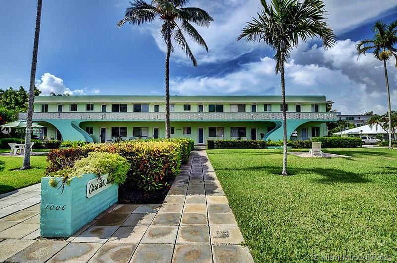1006 Casuarina Road, Unit 9 Delray Beach, FL 33483 - Photo 1 of 17 Gallery Image 1