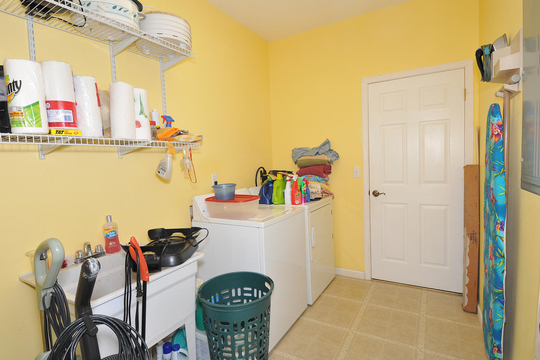 104 Duke Road Maryville, TN 37803 - Photo 11 of 29 104 Duke Road Laundry David Pozy