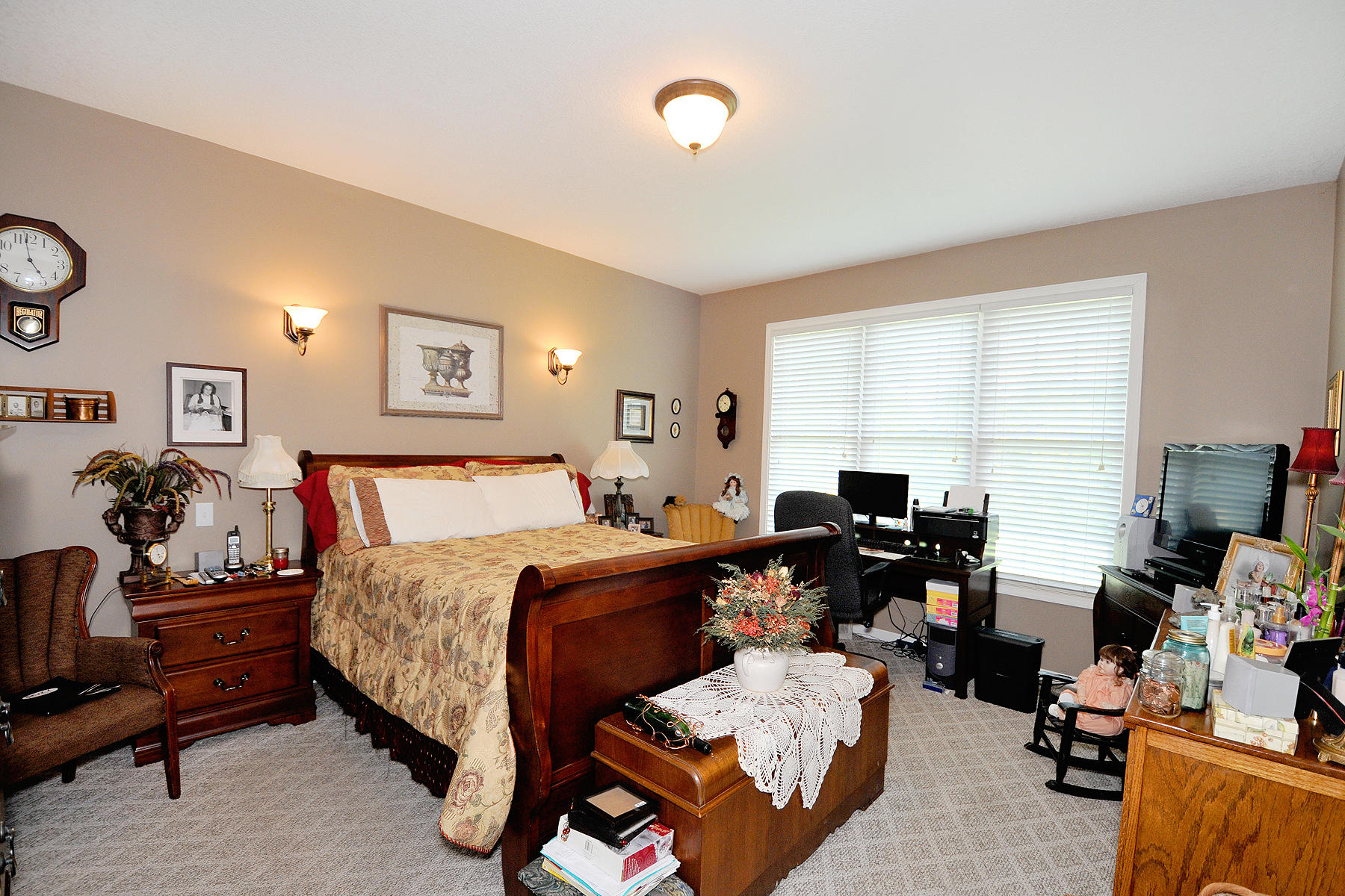 104 Duke Road Maryville, TN 37803 - Photo 12 of 29 104 Duke Road Master Bedroom 1 David Poz