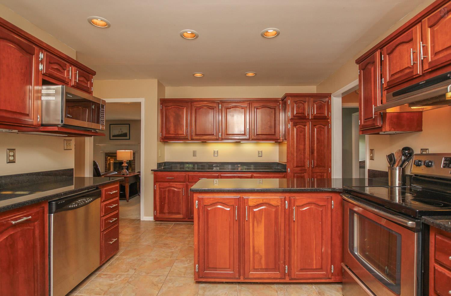 393 Cat Creek Road Manchester, TN 37355 - Photo 6 of 24 Gallery Image 6