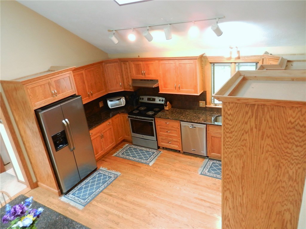 119 Elmdale Road Scituate, RI 02857 - Photo 15 of 45