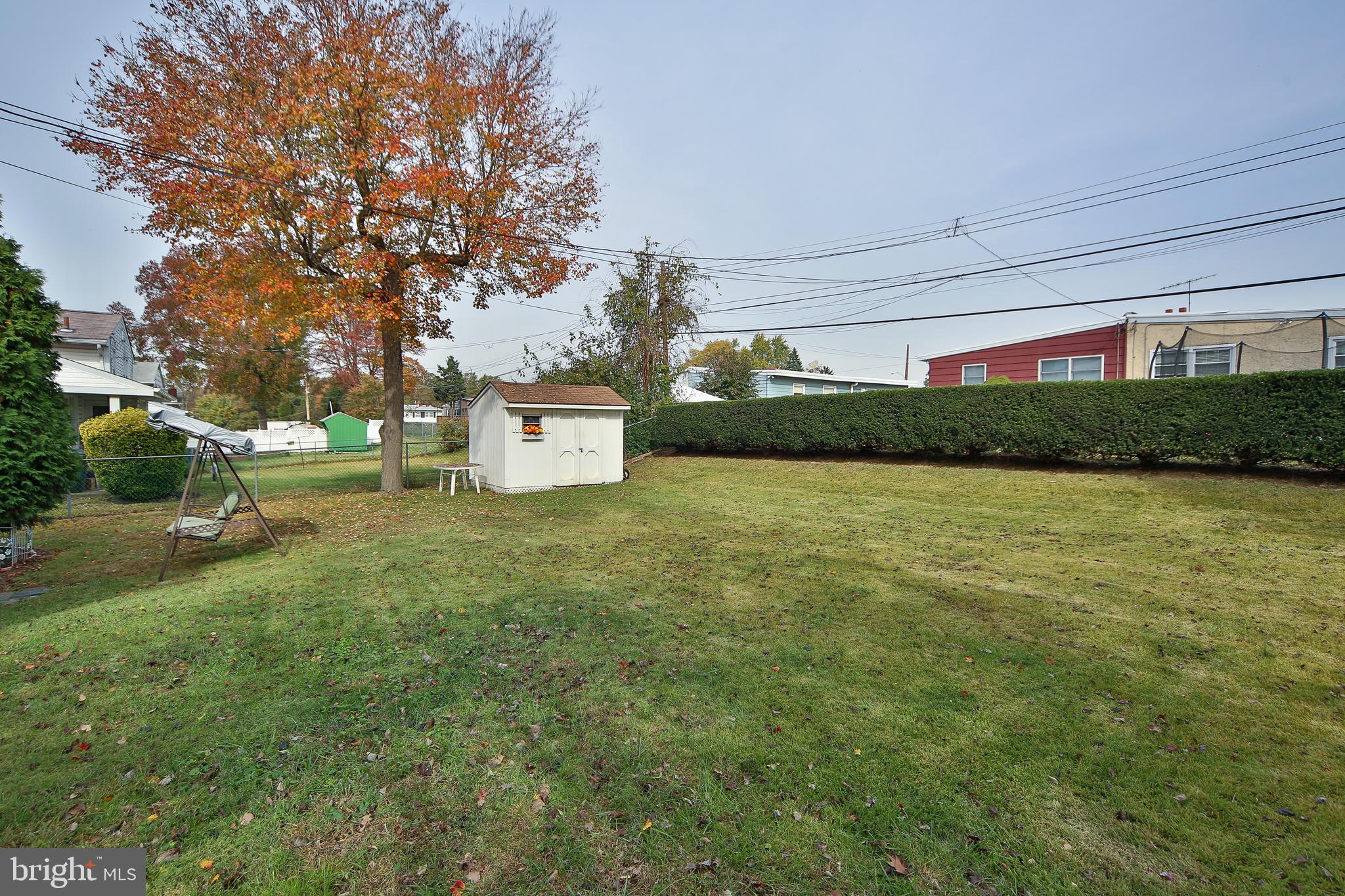 1035 Alpena Road Philadelphia, PA 19115 - Photo 3 of 29