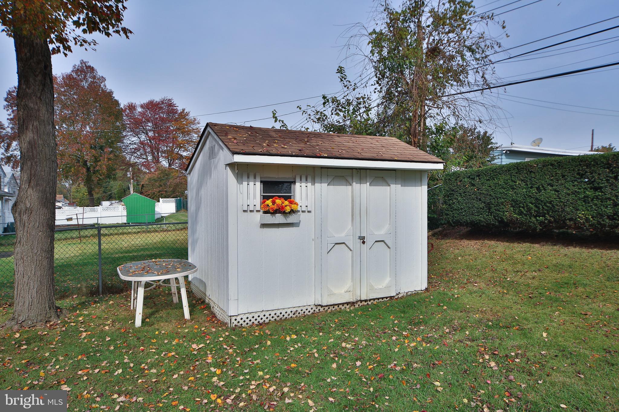 1035 Alpena Road Philadelphia, PA 19115 - Photo 29 of 29