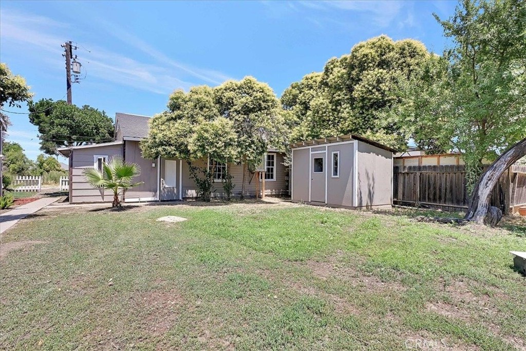 1732 Wescott Road Colusa, CA 95932 - Photo 52 of 56 a house view with a garden space