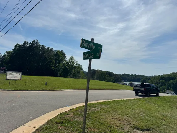 $395,000 | Lot 10 Moneta Road, Moneta, VA 24121