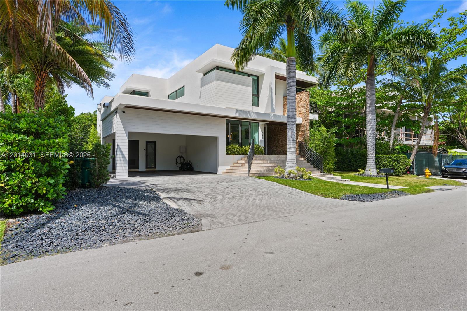 762 Fernwood Road Key Biscayne, FL 33149 - Photo 79 of 82