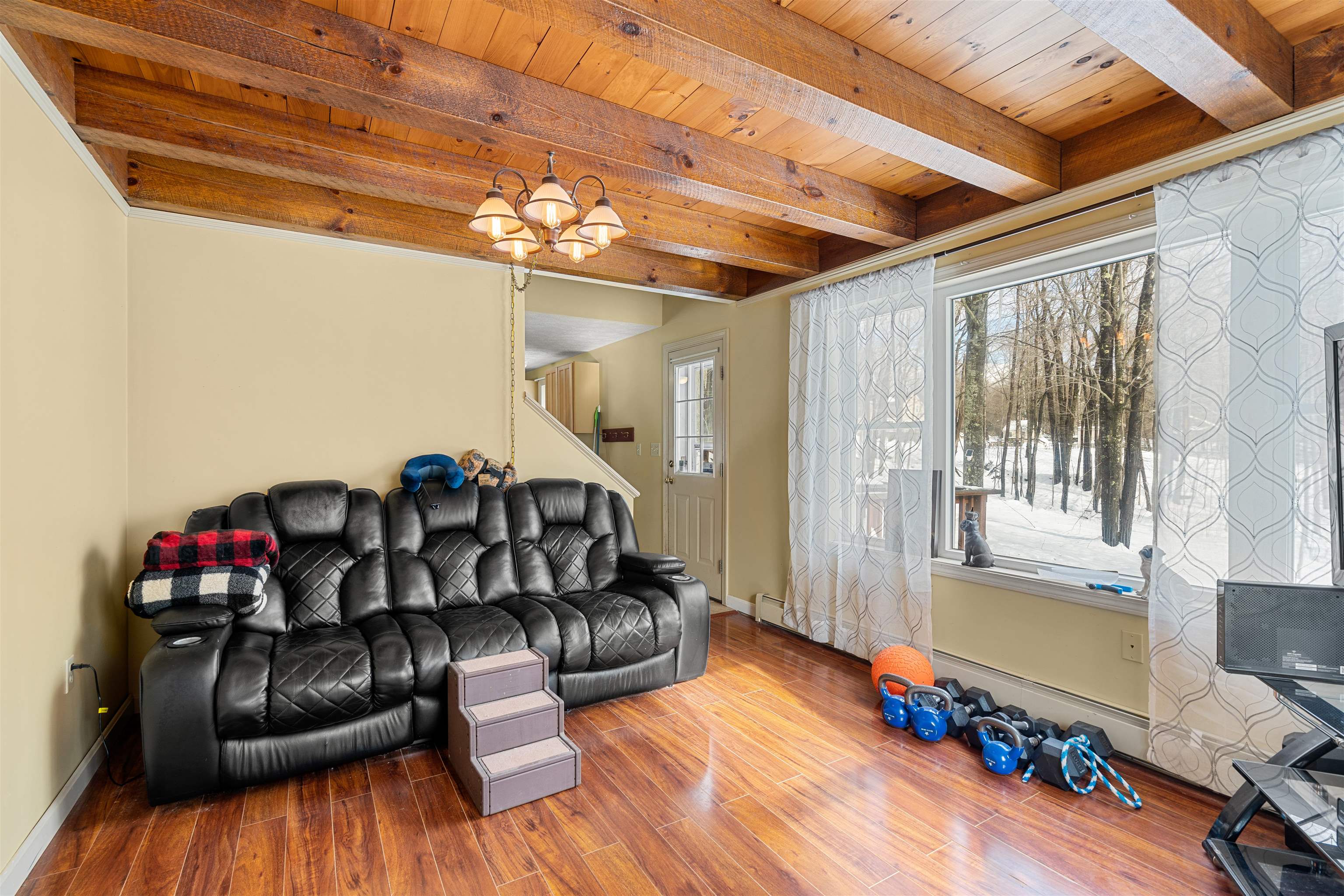 472 Barnard Hill Road Weare, NH 03281 - Photo 11 of 37 Gallery Image 11