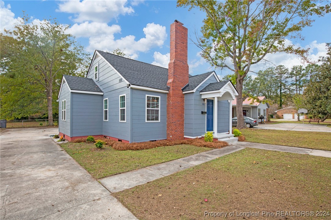 1103 Carthage Road Lumberton, NC 28358 - Photo 3 of 40 Gallery Image 3