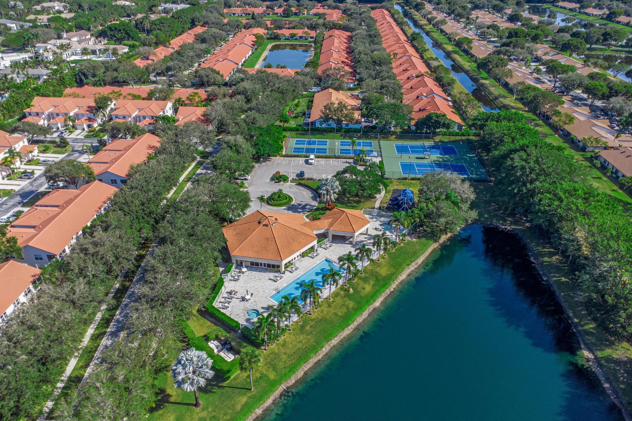 8653 Vía Reale, Unit 49U Boca Raton, FL 33496 - Photo 38 of 44 32