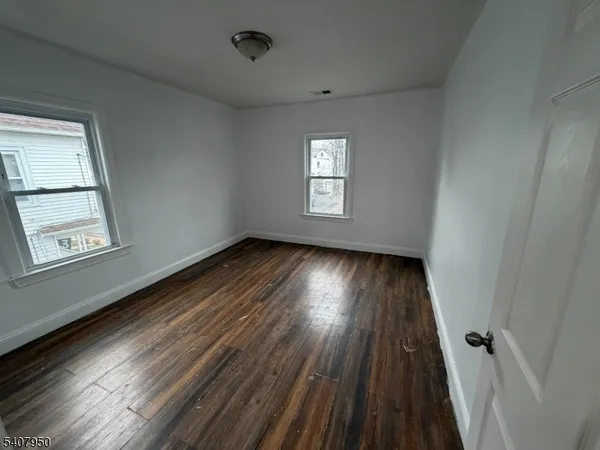 $3,000 | 726 East 6th Street, Unit 2, Plainfield, NJ 07062