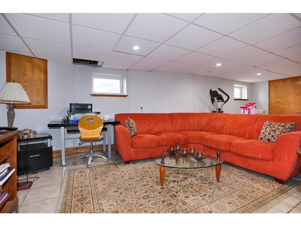 156 Overlook Road Arlington, MA 02474 - Photo 6 of 19