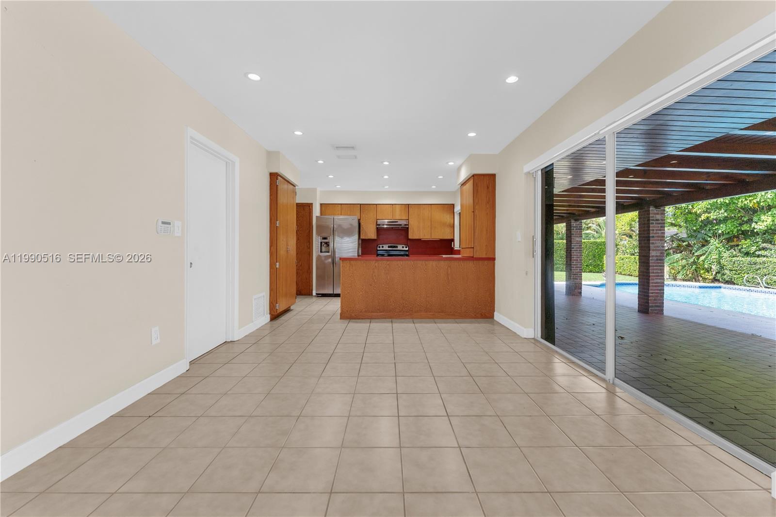 10020 Southwest 102nd Ave Road Miami, FL 33176 - Photo 9 of 27 a big room with chandelier and furniture