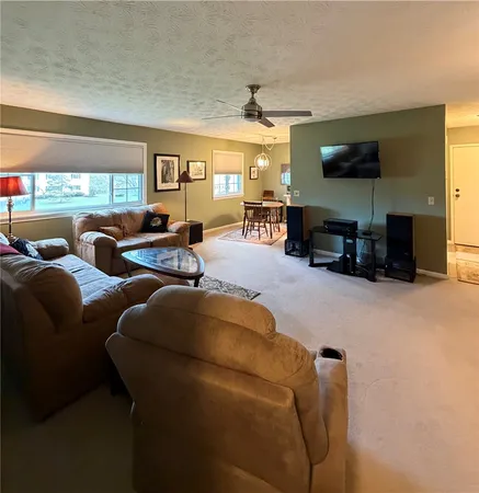 $169,900 | 26 Colonial Parkway, Unit H, Pittsford, NY 14534