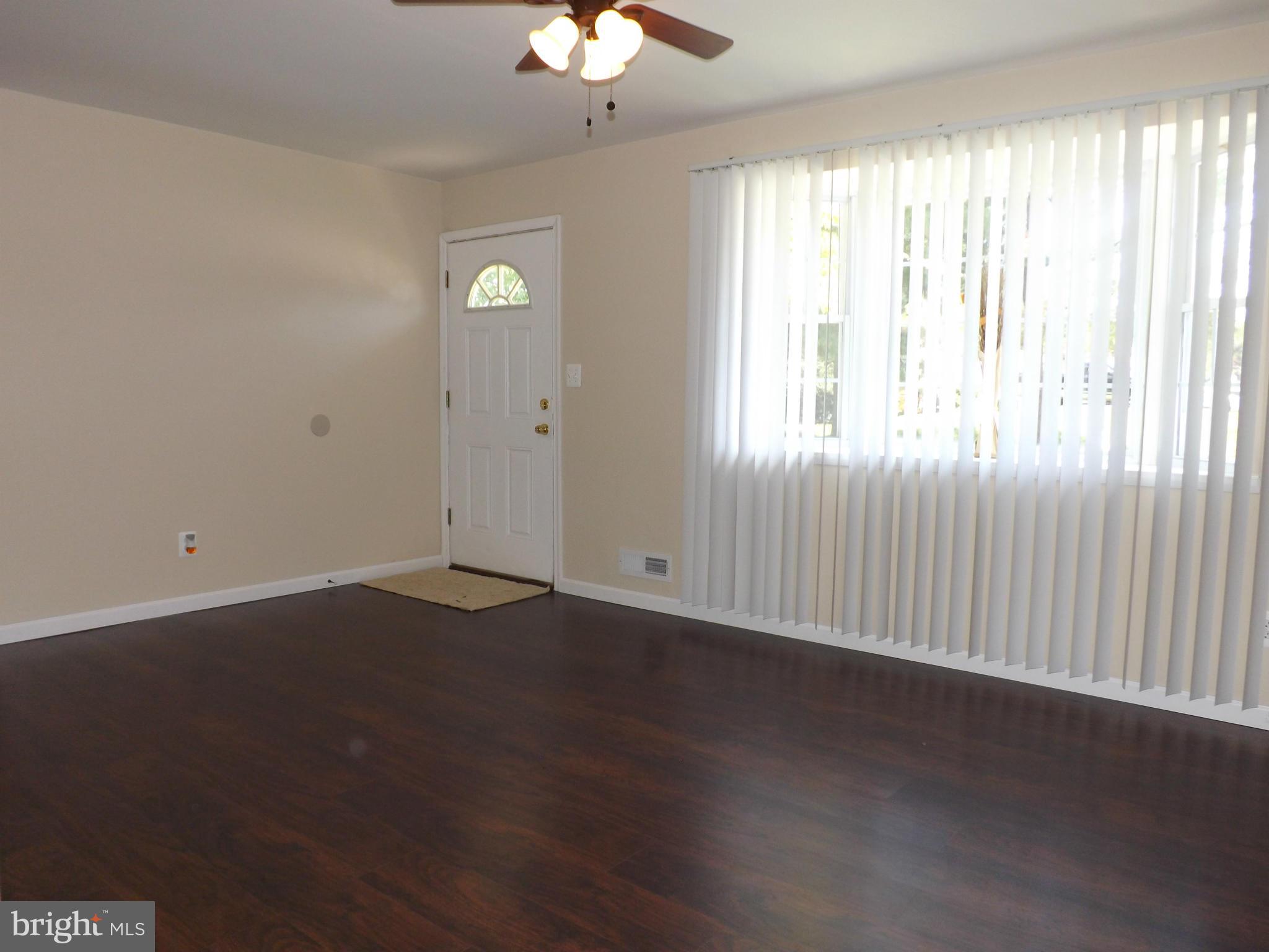 123 Allgate Road Owings Mills, MD 21117 - Photo 5 of 21 Living Room