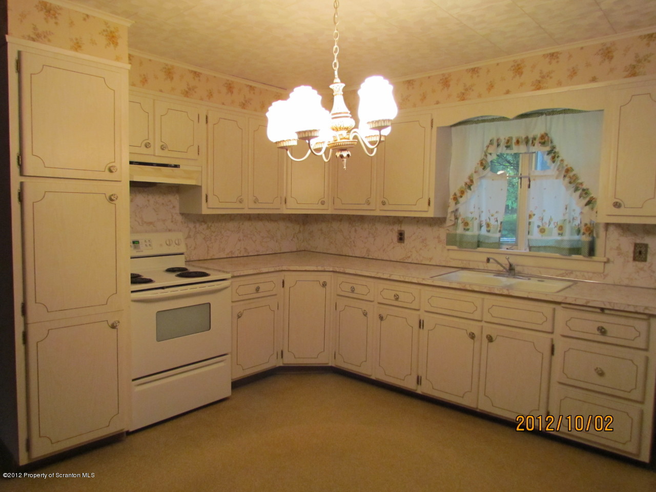 1267 Layton Road Clarks Summit, PA 18411 - Photo 3 of 17 Gallery Image 3
