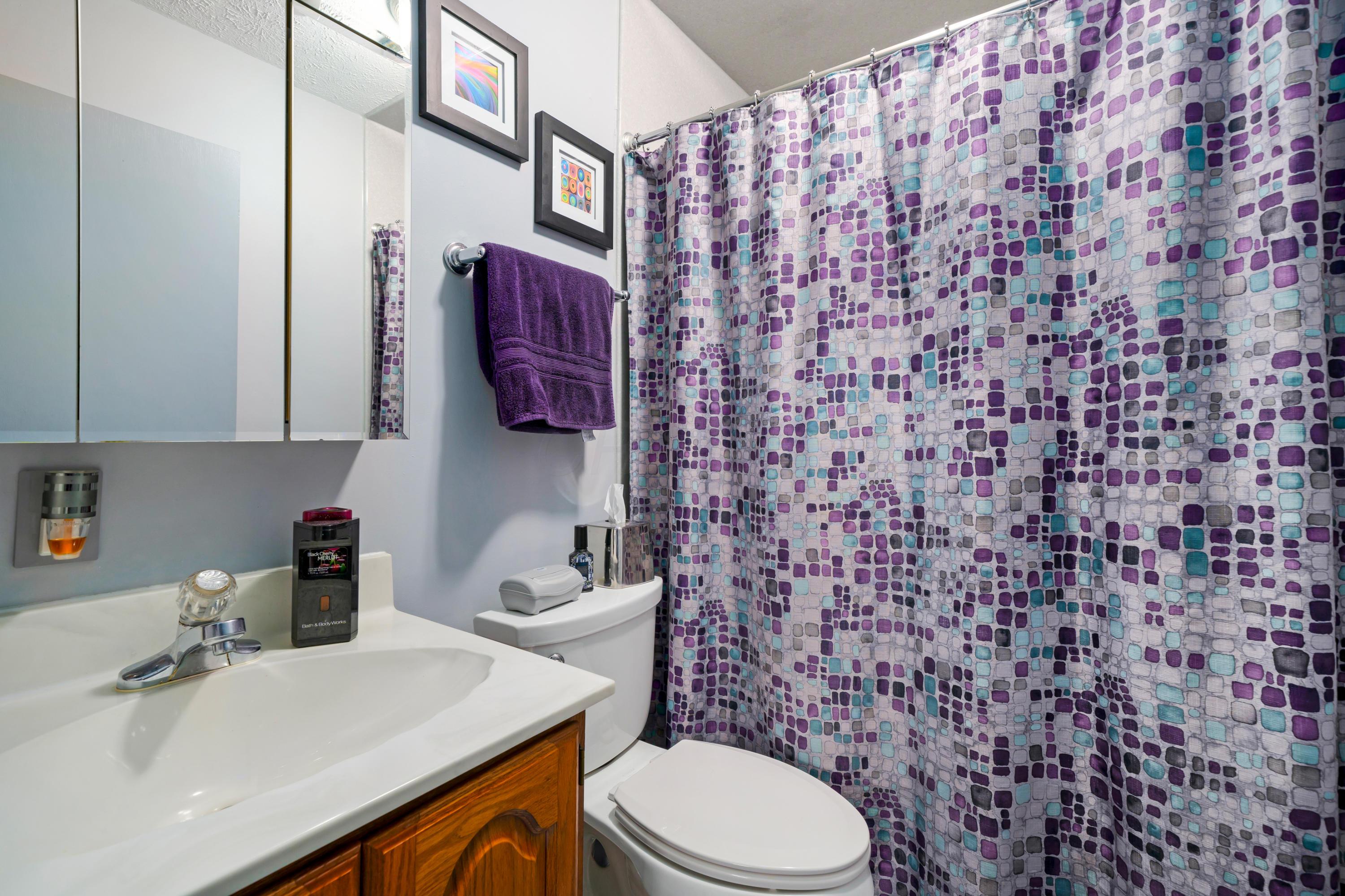 6347 Faircrest Road Columbus, OH 43229 - Photo 8 of 27 Gallery Image 8