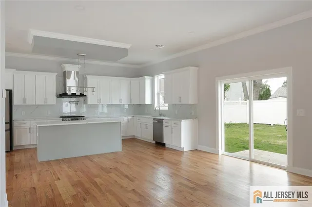 $1,100,000 | 13 Richmond Road, Edison, NJ 08817