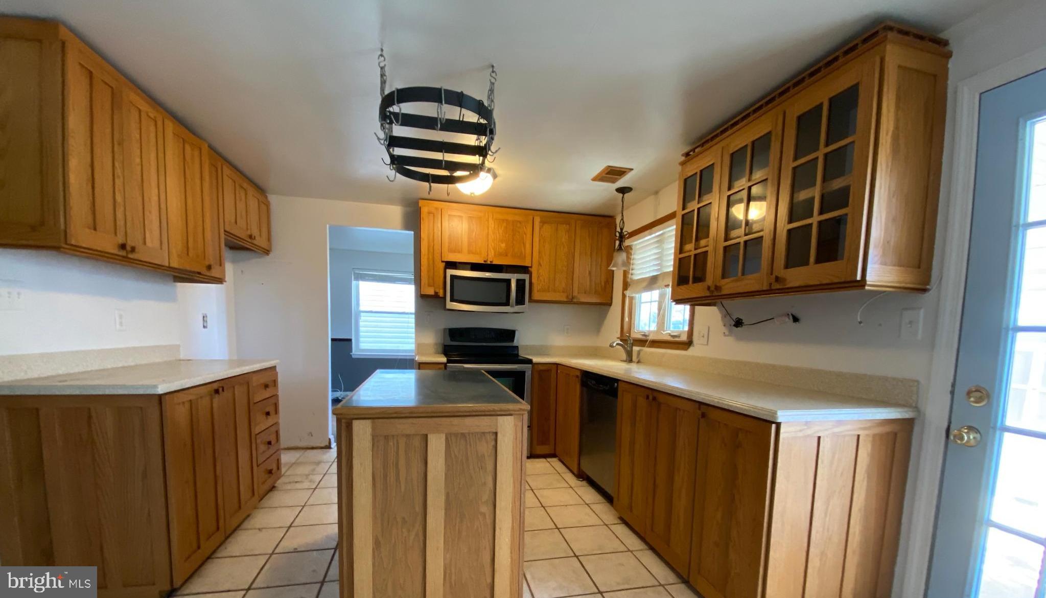 135 Redbud Road Edgewood, MD 21040 - Photo 8 of 33