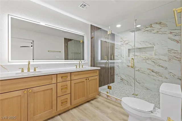 $1,050,000 | 1212 Santa Ynez Avenue, Henderson, NV 89002