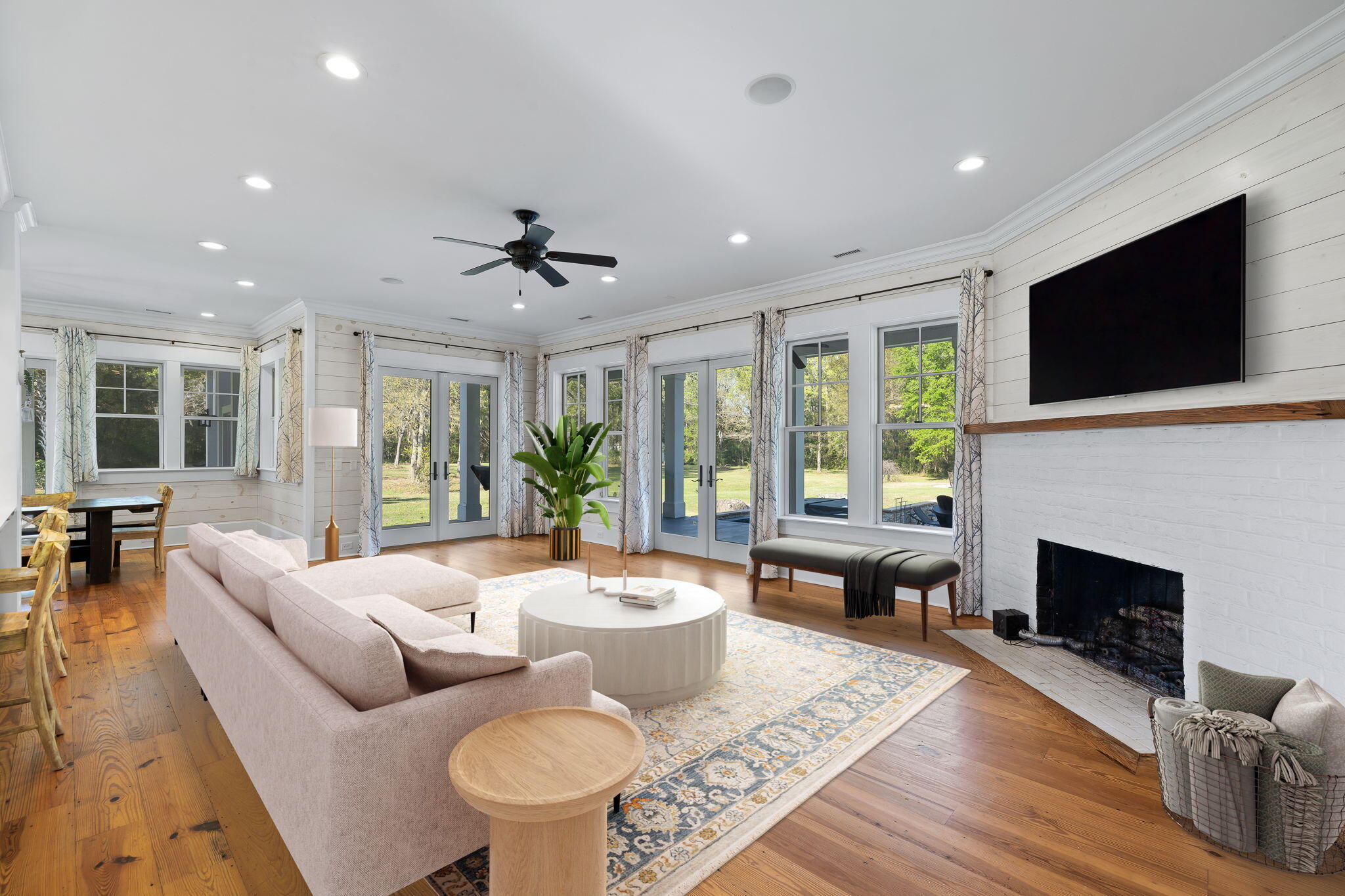 2953 State Rd S-10-1156 Johns Island, SC 29455 - Photo 9 of 64 Living Room