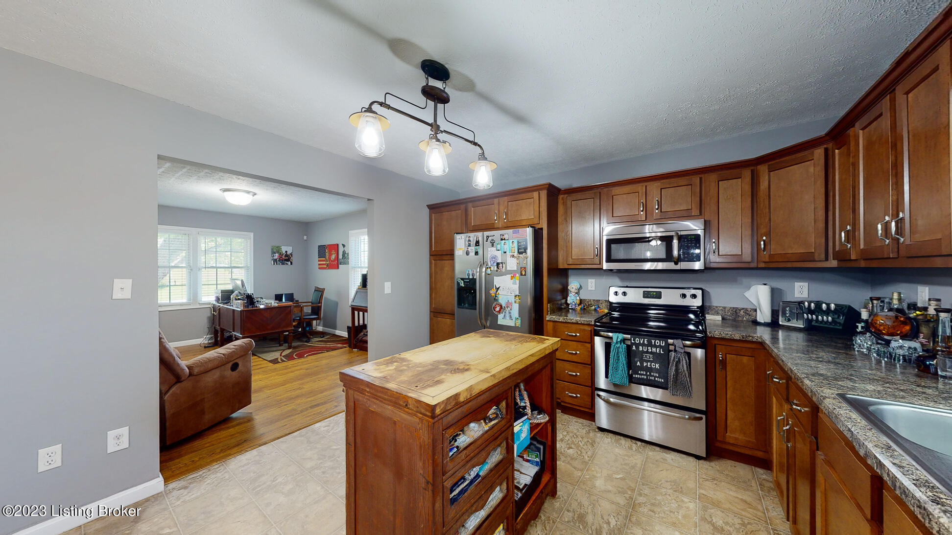 1685 West Elm Road Radcliff, KY 40160 - Photo 19 of 69 1685-W-Elm-Rd_019