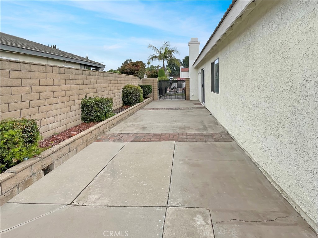 598 Armitos Place Diamond Bar, CA 91765 - Photo 19 of 26 a view of a patio with couches and potted plants