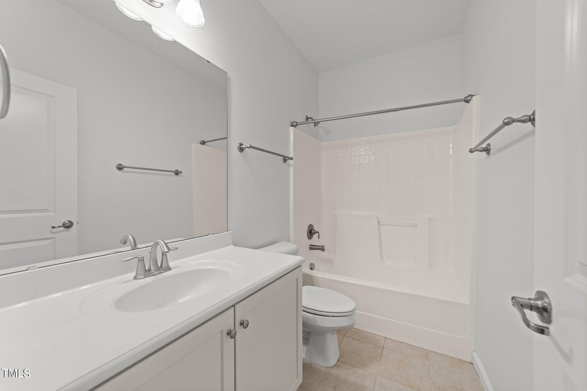 5627 Wade Park Boulevard Raleigh, NC 27607 - Photo 34 of 44 27-web-or-mls-3D5A9647
