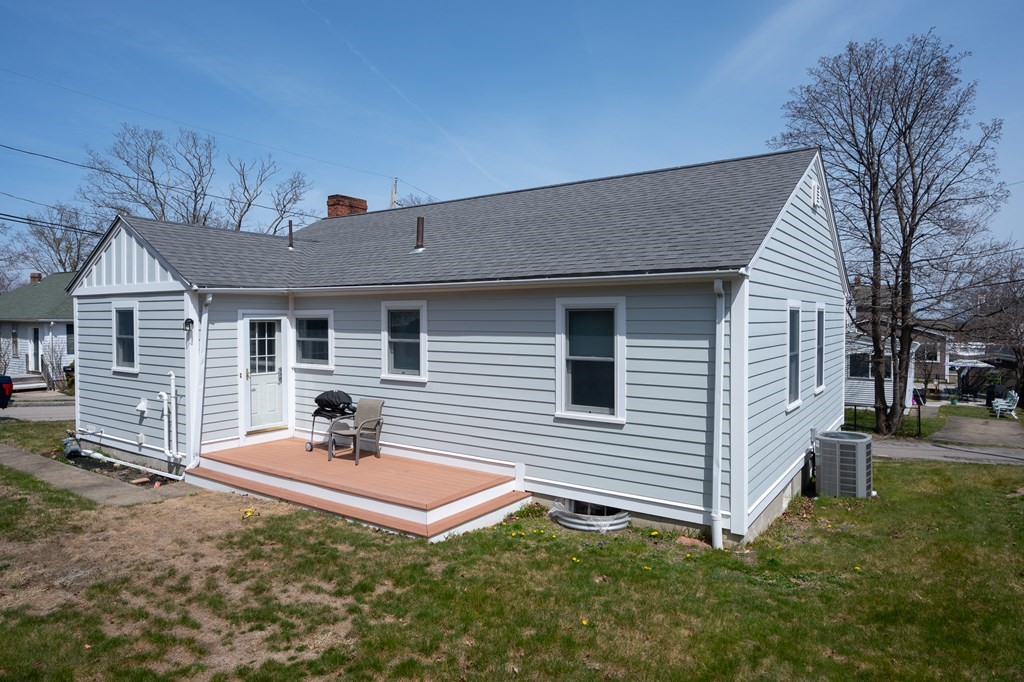 37 Bayberry Road Quincy, MA 02171 - Photo 22 of 27 Gallery Image 22
