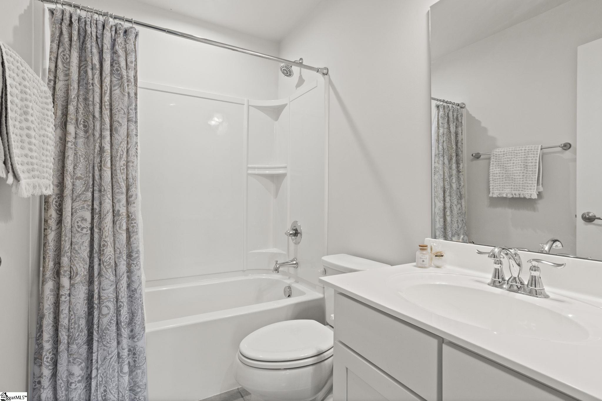 108 Roundtree Drive Simpsonville, SC 29681 - Photo 18 of 27