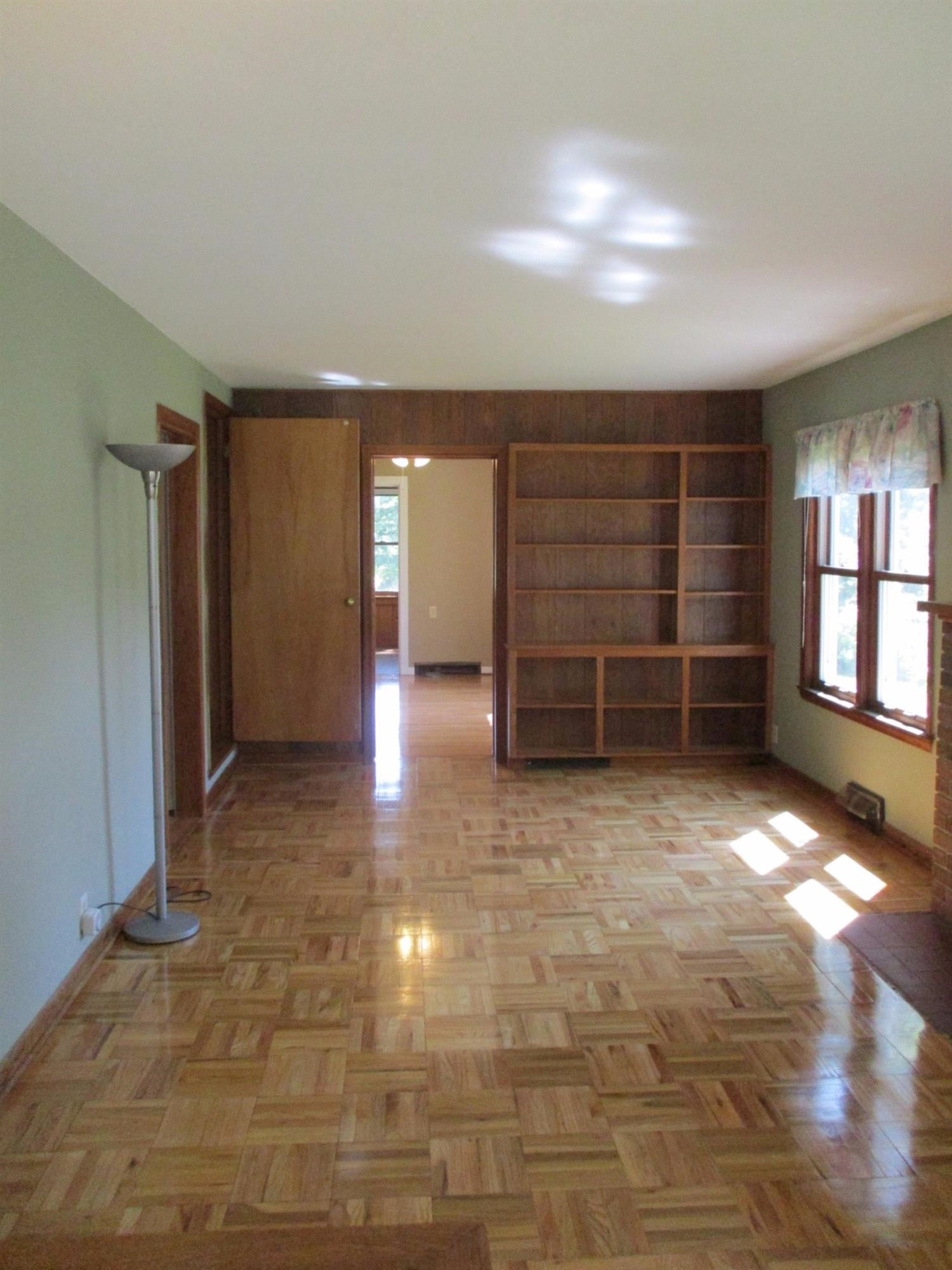 178 East Main Street Milan, MI 48160 - Photo 8 of 10 Photo 8