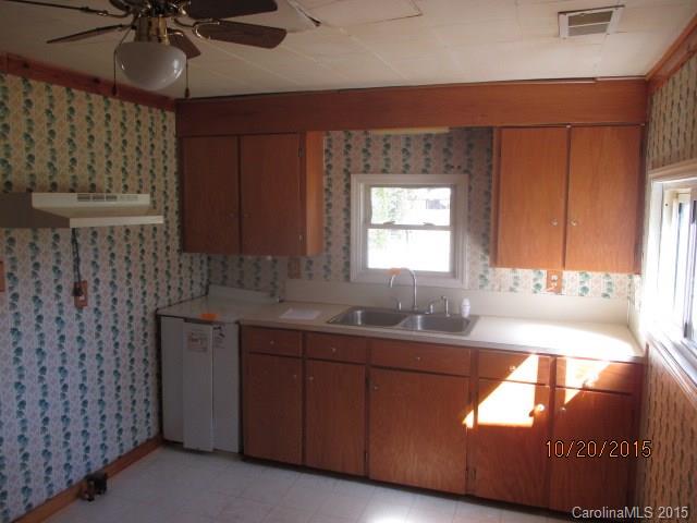 303 Ralph Handsel Boulevard Stanley, NC 28164 - Photo 5 of 9 Gallery Image 5
