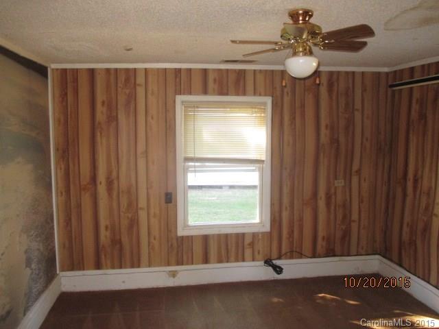 303 Ralph Handsel Boulevard Stanley, NC 28164 - Photo 8 of 9 Gallery Image 8