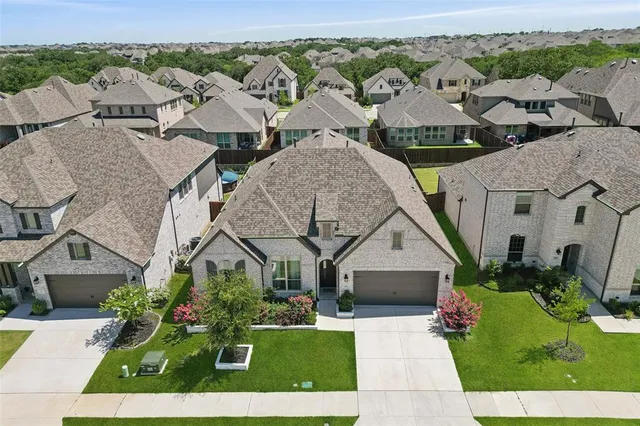 $2,850 | 9624 Boulder Pt Road, Oak Point, TX 75068