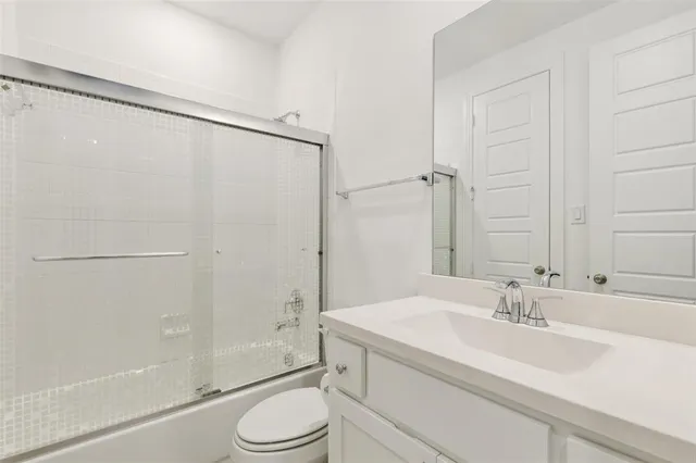 $2,850 | 9624 Boulder Pt Road, Oak Point, TX 75068