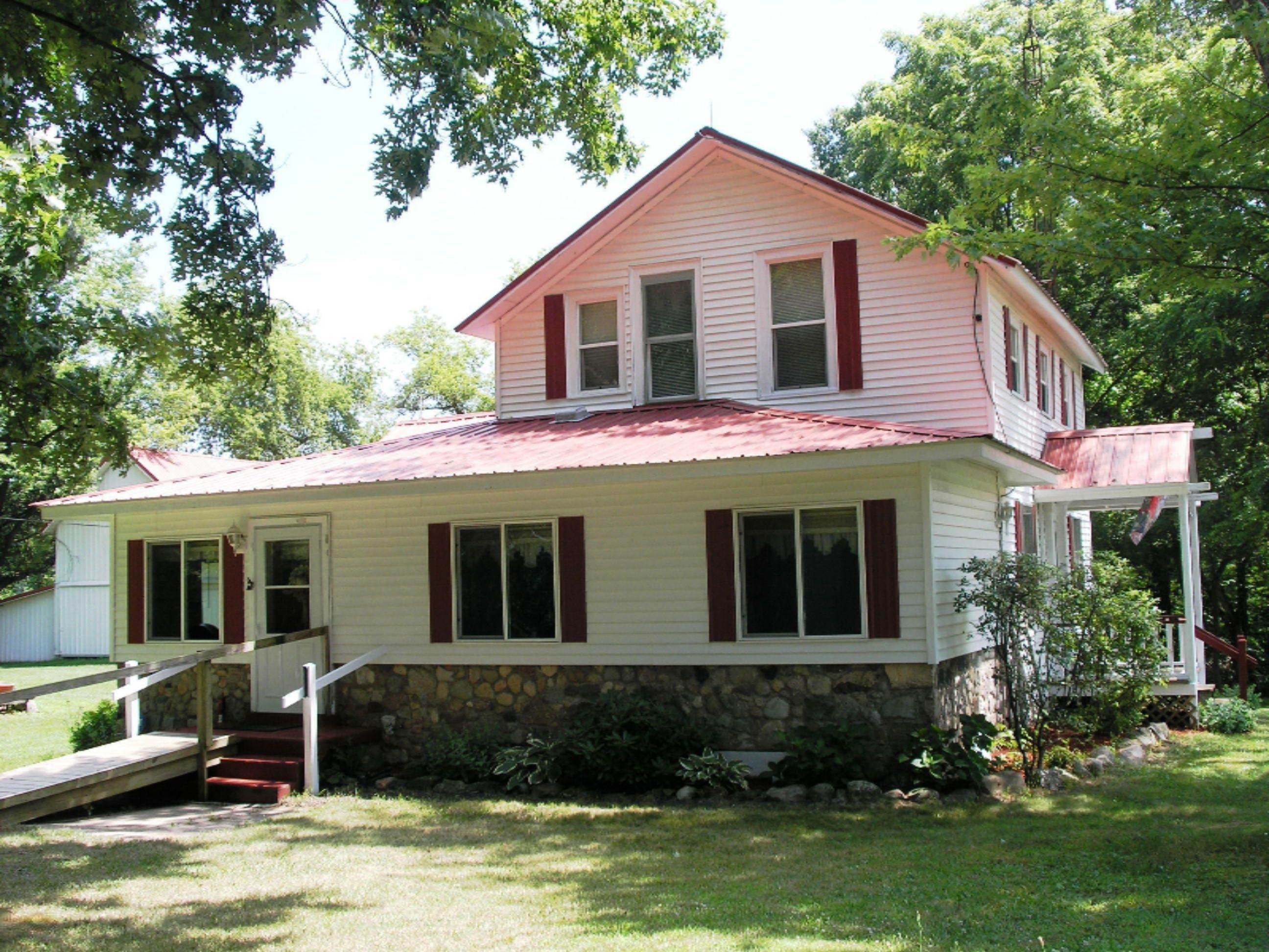 10650 Dutch Settlement Road Marcellus, MI 49067 - Photo 6 of 52 10650 Dutch Settlement 007