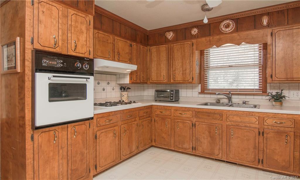 1672 Williams Road Fort Mill, SC 29715 - Photo 6 of 21
