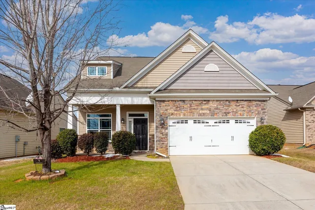 $330,000 | 9 Allamanda Way, Simpsonville, SC 29680