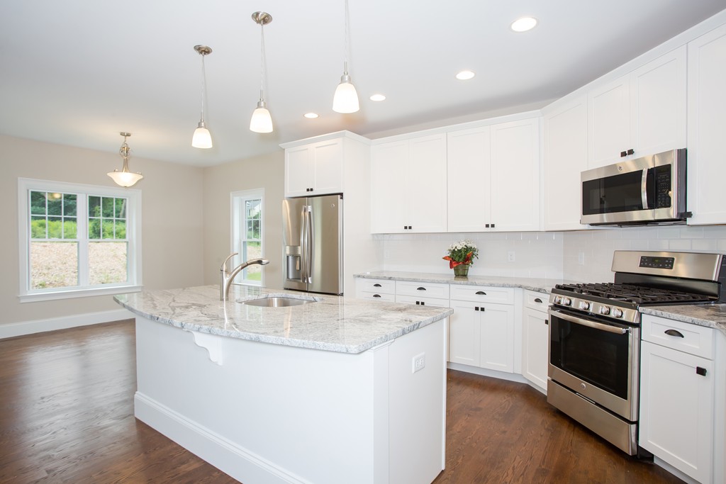21 Swift Road Bourne, MA 02562 - Photo 2 of 9