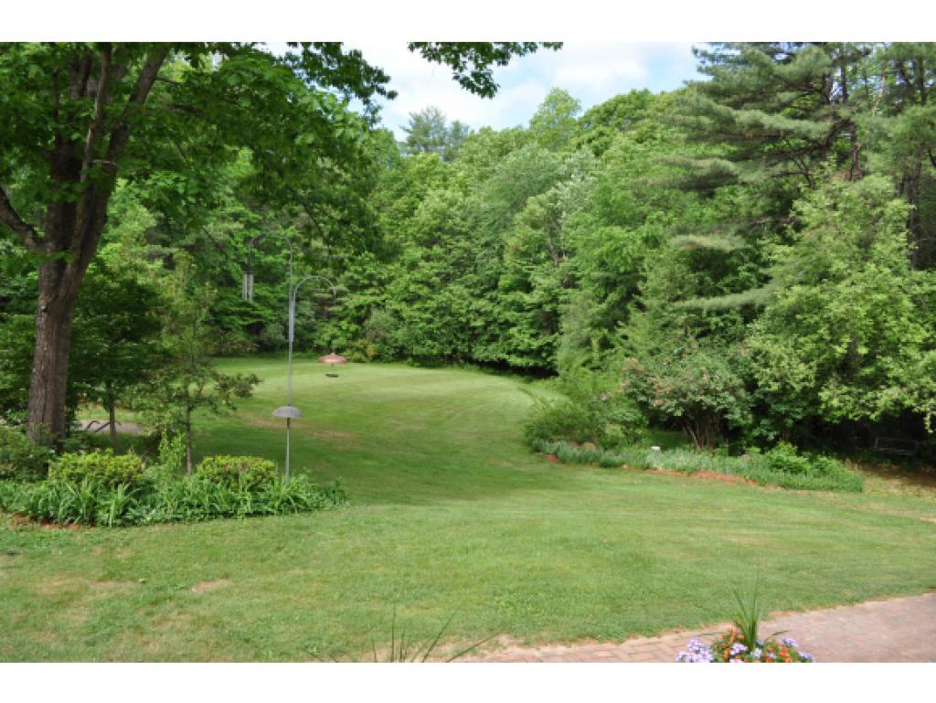114 Mill Road Durham, NH 03824 - Photo 2 of 36
