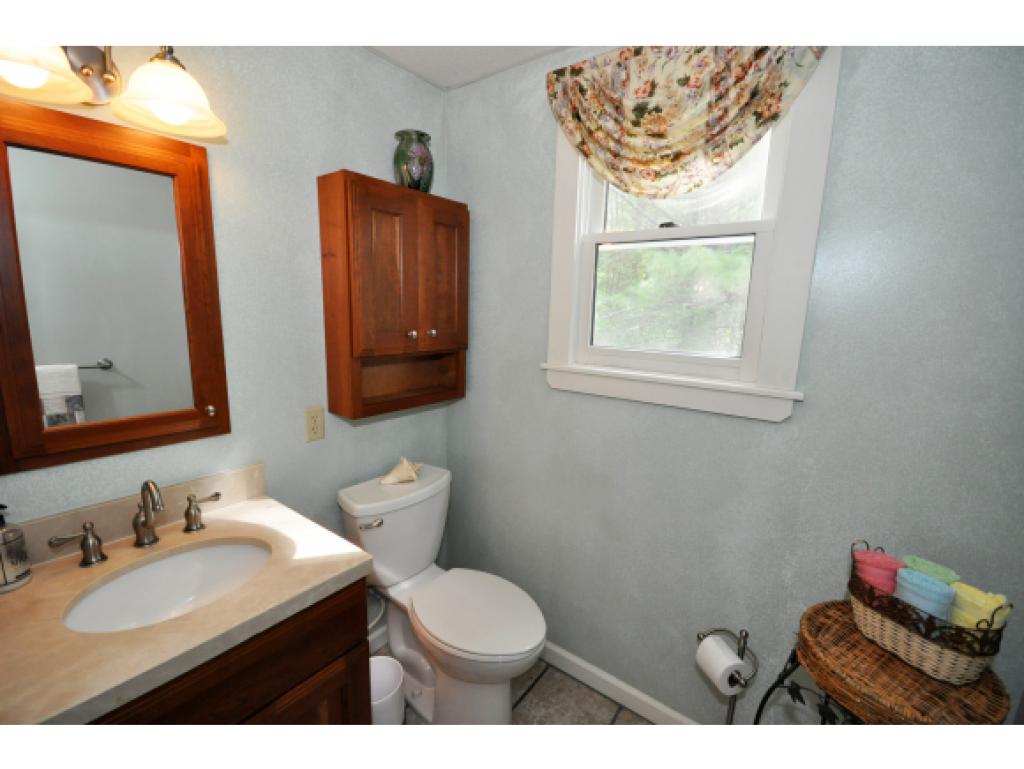 114 Mill Road Durham, NH 03824 - Photo 19 of 36