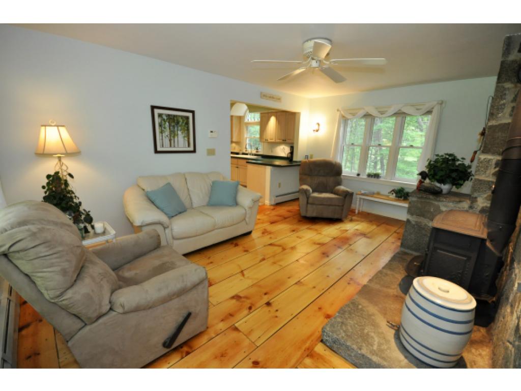 114 Mill Road Durham, NH 03824 - Photo 6 of 36