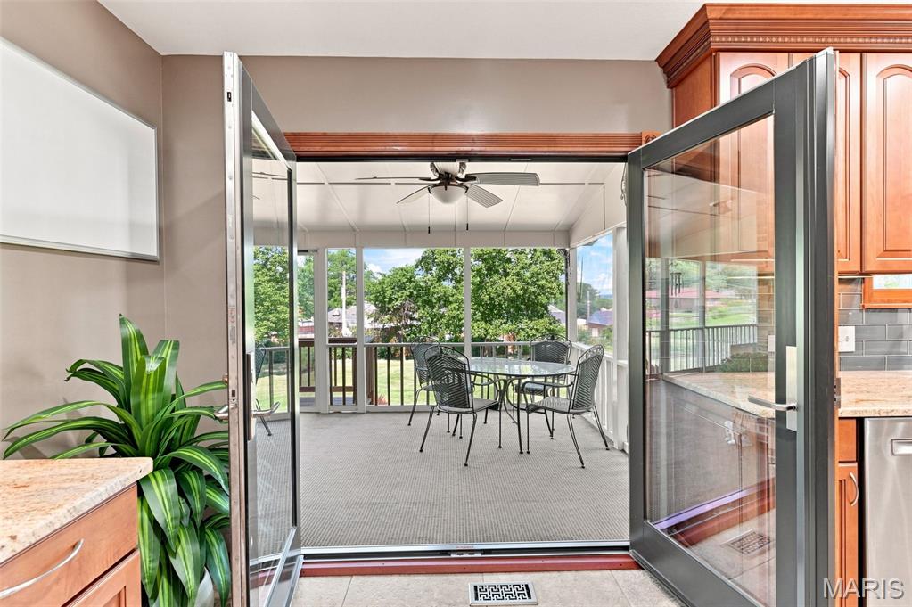 7001 Weber Road St. Louis, MO 63123 - Photo 17 of 71 Gallery Image 17