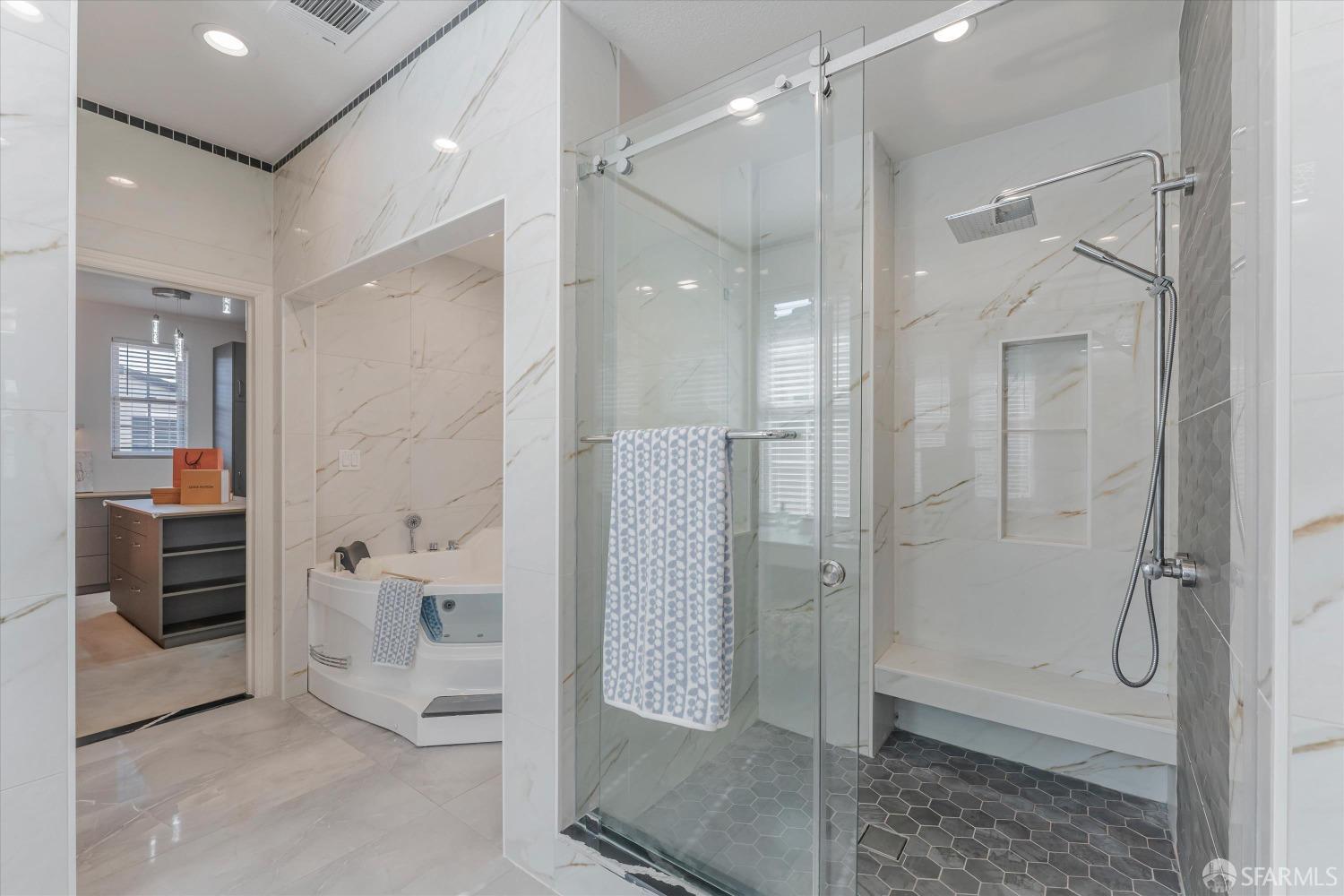 10 Jouett Square Alameda, CA 94501 - Photo 13 of 23