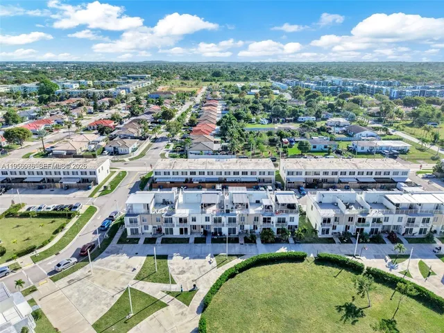 $2,350 | 25874 Southwest 139th Court, Homestead, FL 33033