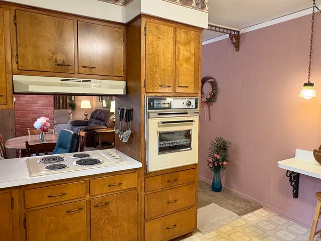 $235,000 | 1301 N Cr East, Selma, IN 47383