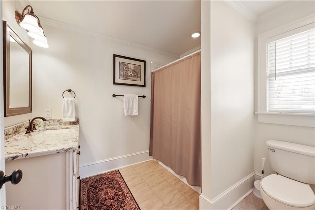 940 South Hawthorne Road Winston-Salem, NC 27103 - Photo 24 of 39 Gallery Image 24