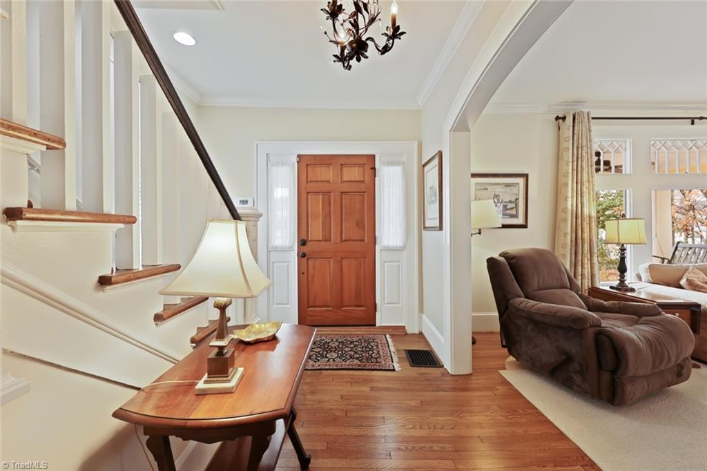 940 South Hawthorne Road Winston-Salem, NC 27103 - Photo 6 of 39 Gallery Image 6