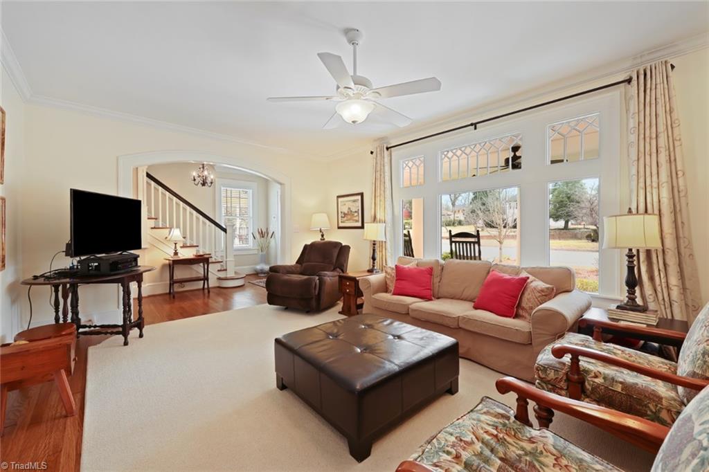 940 South Hawthorne Road Winston-Salem, NC 27103 - Photo 10 of 39 Gallery Image 10