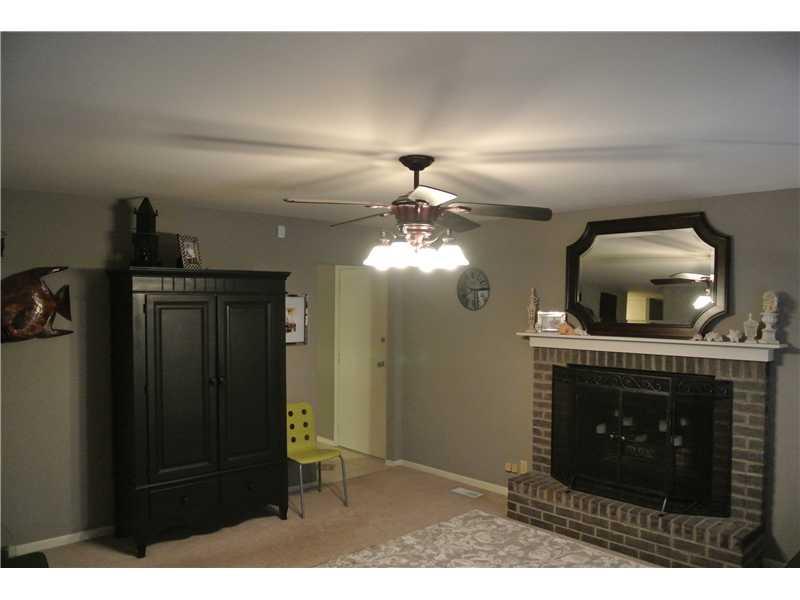 8213 Crousore Road Indianapolis, IN 46219 - Photo 4 of 14 Gallery Image 4