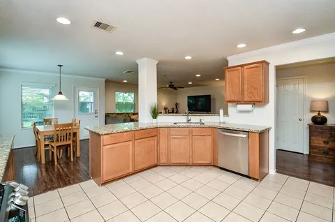 $447,700 | 24714 Cobble Canyon Lane, Katy, TX 77494